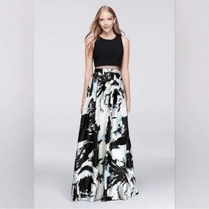 Betsy & Adam Illusion Floral-Print Gown Size 14 Black, White, Blue Green